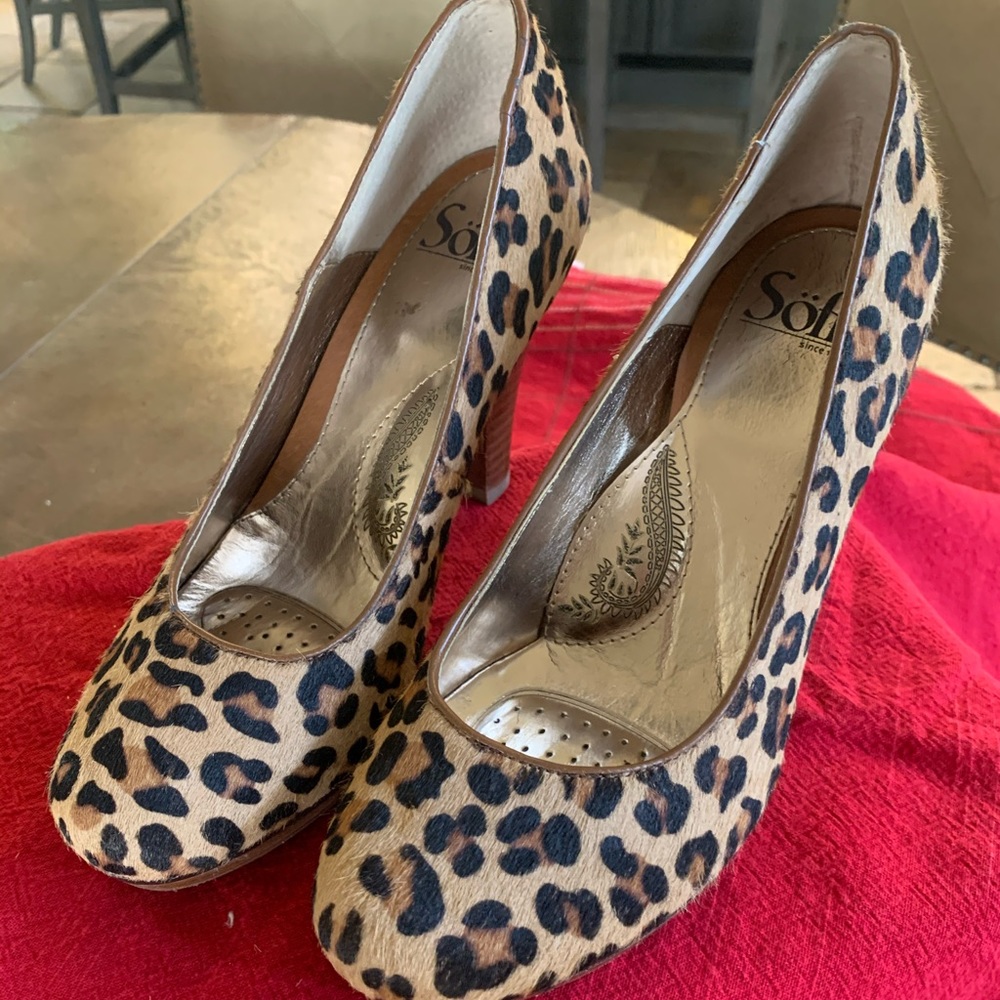 Sofft Hot leopard heels which are also comfy!